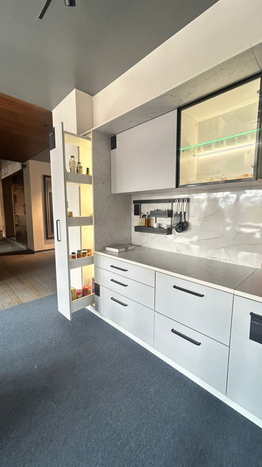 White kitchen column pullout Tezpur