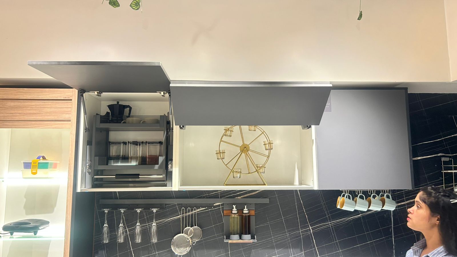 Open wall units kitchen Tezpur