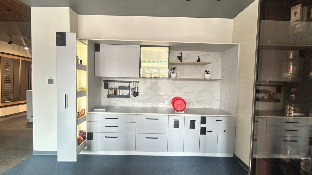 Premium modular kitchen for Assam homes — L-shape